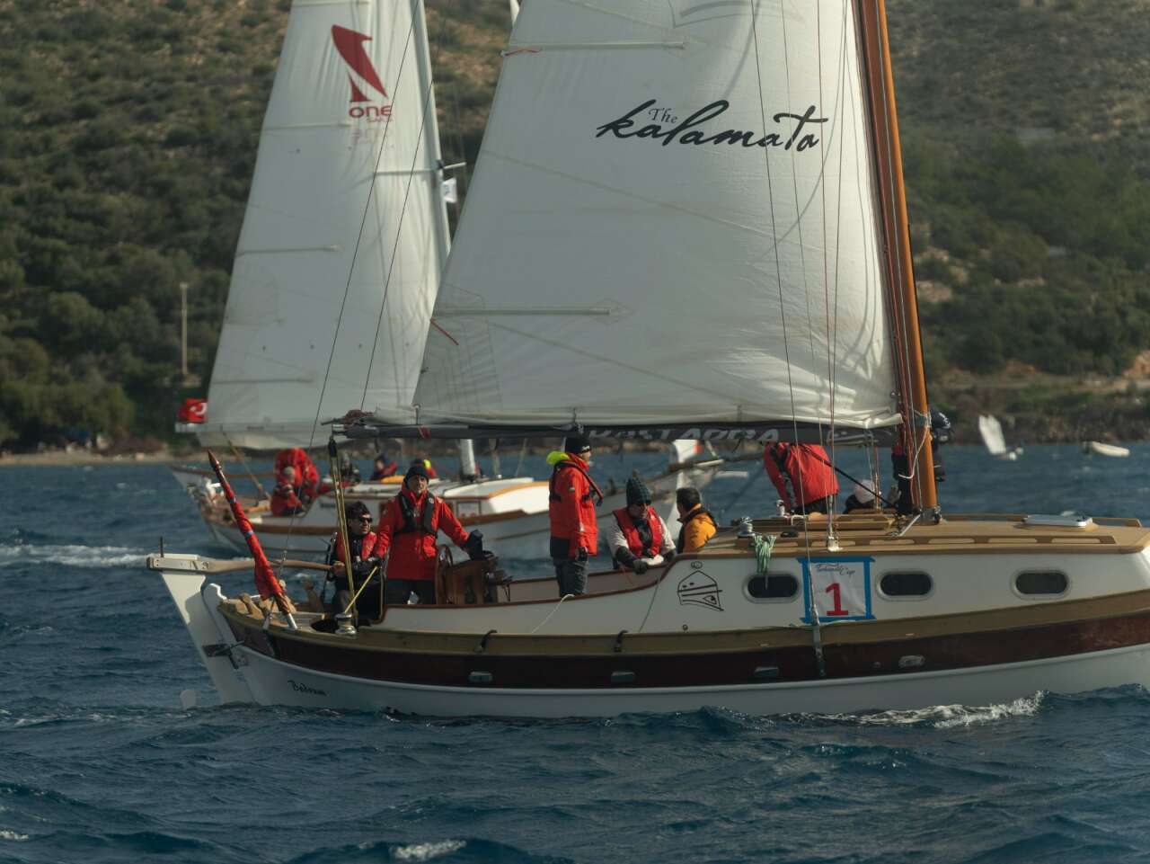 Tırhandil Cup Kış Trofesi’nde 3. Ayak Tamamlandı: Rekabet ve Dayanışma Bodrum Açıklarında Buluştu 4